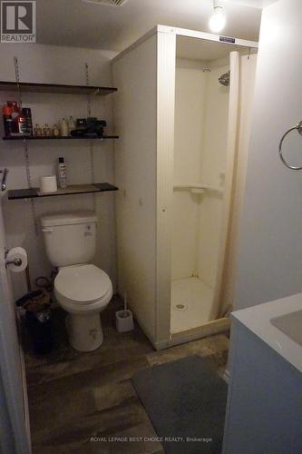 105 May Street, Temiskaming Shores (New Liskeard), ON - Indoor Photo Showing Bathroom