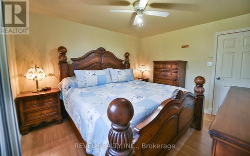 1482 Rice Lake Road, Iroquois Falls, ON - Indoor Photo Showing Bedroom