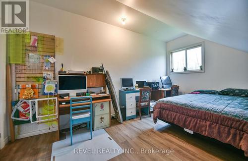 1482 Rice Lake Road, Iroquois Falls, ON - Indoor Photo Showing Bedroom