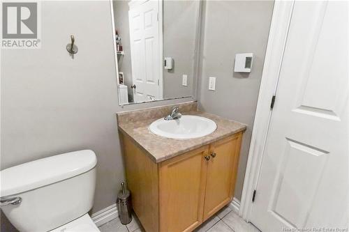 34 Limestone Drive, Moncton, NB - Indoor Photo Showing Bathroom