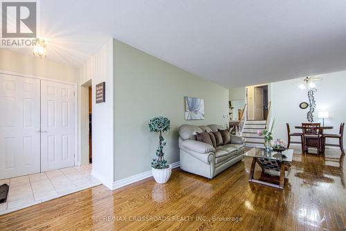 14 Baltray Crescent, Toronto, ON - Indoor Photo Showing Living Room