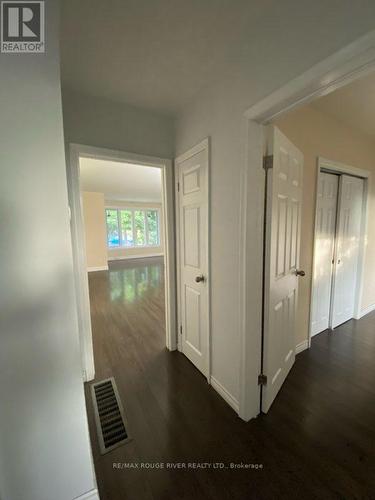 332 Rosedale Drive, Whitby (Downtown Whitby), ON - Indoor Photo Showing Other Room