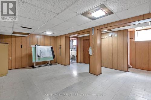 55 Laurel Avenue, Toronto (Kennedy Park), ON - Indoor