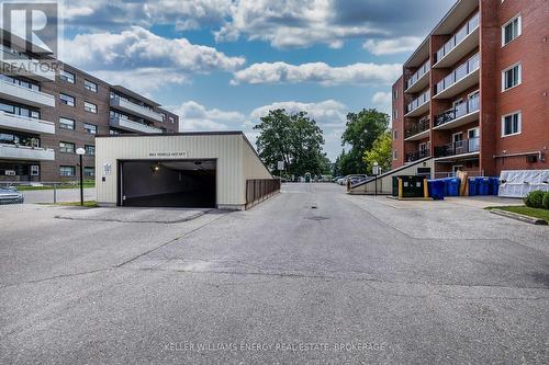 207 - 131 Taunton Road E, Oshawa (Centennial), ON - Outdoor