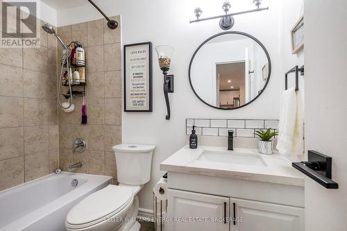 207 - 131 Taunton Road E, Oshawa (Centennial), ON - Indoor Photo Showing Bathroom