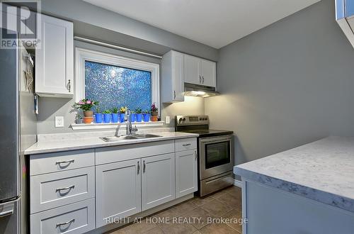 45 - 7 Medley Lane, Ajax (South West), ON - Indoor Photo Showing Kitchen With Double Sink