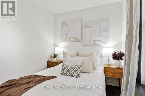 667 Wickens Avenue, Burlington (Lasalle), ON - Indoor Photo Showing Bedroom