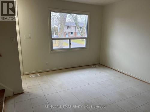 55 Maryknoll Avenue, Kawartha Lakes (Lindsay), ON - Indoor Photo Showing Other Room