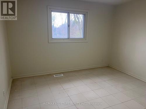 51 Maryknoll Avenue, Kawartha Lakes (Lindsay), ON - Indoor Photo Showing Other Room