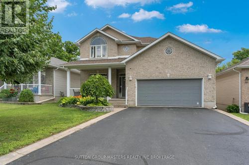 500 Weston Crescent, Kingston (East Gardiners Rd), ON - Outdoor With Facade