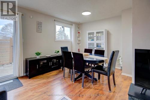 51 - 808 Datzell Lane, Kingston (South Of Taylor-Kidd Blvd), ON - Indoor Photo Showing Dining Room