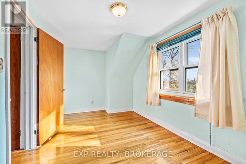 61 Brant Avenue, Kingston (East Of Sir John A. Blvd), ON - Indoor Photo Showing Other Room