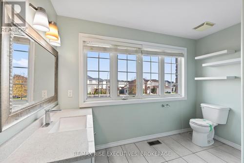 2093 Swanfield Street, Kingston, ON - Indoor Photo Showing Bathroom