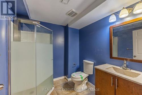 2093 Swanfield Street, Kingston, ON - Indoor Photo Showing Bathroom