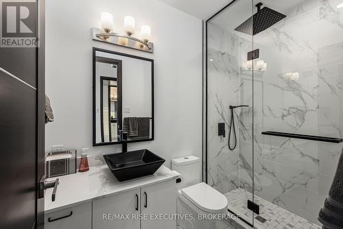 1009 - 150 Marketplace Avenue, Ottawa, ON - Indoor Photo Showing Bathroom