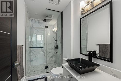 1009 - 150 Marketplace Avenue, Ottawa, ON - Indoor Photo Showing Bathroom