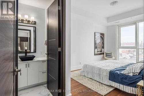 1009 - 150 Marketplace Avenue, Ottawa, ON - Indoor Photo Showing Bedroom