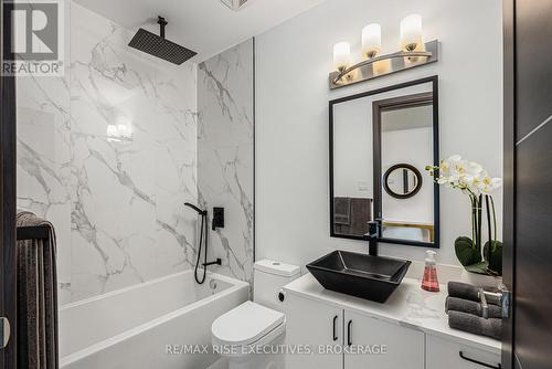 1009 - 150 Marketplace Avenue, Ottawa, ON - Indoor Photo Showing Bathroom