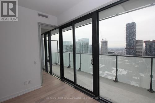 3612 - 161 Roehampton Avenue, Toronto (Mount Pleasant West), ON - Outdoor With Balcony With Exterior