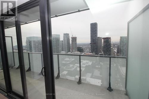 3612 - 161 Roehampton Avenue, Toronto (Mount Pleasant West), ON - Outdoor With Balcony With Exterior