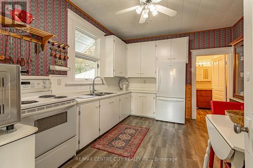 99 Boullee Street, London, ON - Indoor Photo Showing Kitchen With Double Sink