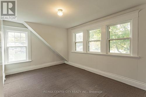 99 Boullee Street, London, ON - Indoor Photo Showing Other Room