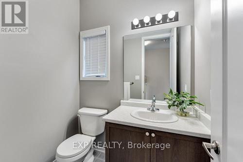 2089 Galloway Street, Innisfil, ON - Indoor Photo Showing Bathroom