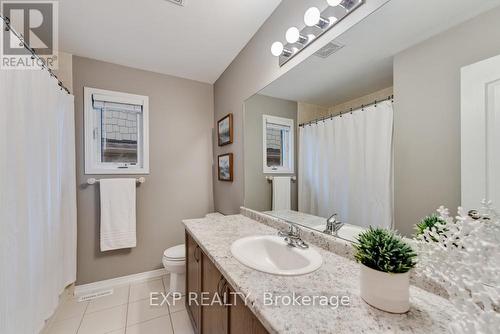 2089 Galloway Street, Innisfil, ON - Indoor Photo Showing Bathroom