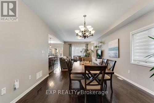 2089 Galloway Street, Innisfil, ON - Indoor Photo Showing Dining Room