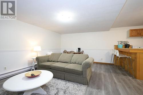 12 Park Avenue, Lambton Shores (Grand Bend), ON - Indoor Photo Showing Living Room