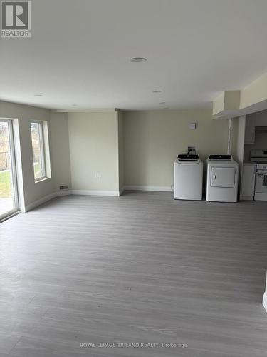 1266 Silverfox Drive, London, ON - Indoor Photo Showing Other Room