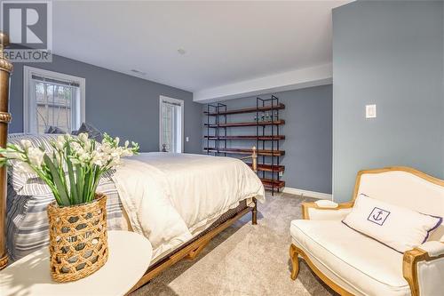 10216 Parkside Crescent, Grand Bend, ON - Indoor Photo Showing Bedroom