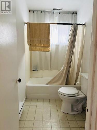 1131 Ontario Street, Cornwall (717 - Cornwall), ON - Indoor Photo Showing Bathroom