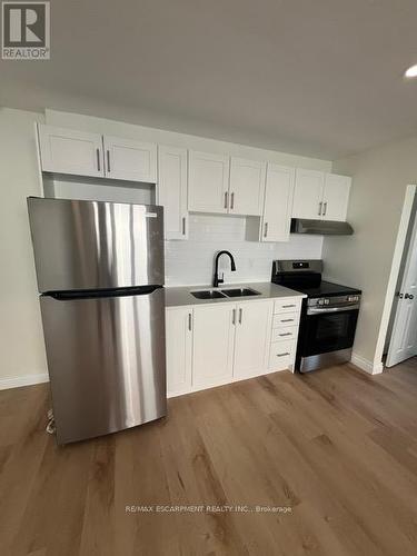 15 - 1759 King Street E, Hamilton, ON - Indoor Photo Showing Kitchen With Stainless Steel Kitchen With Double Sink