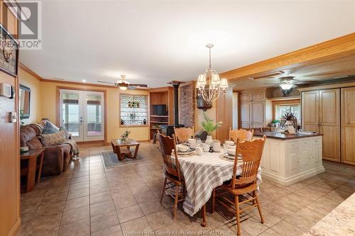 4 Pulley Road, Leamington, ON - Indoor Photo Showing Dining Room