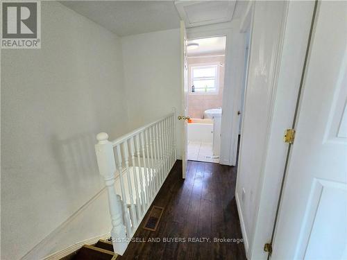 307-309 Prince Arthur Street, Cornwall, ON - Indoor Photo Showing Other Room