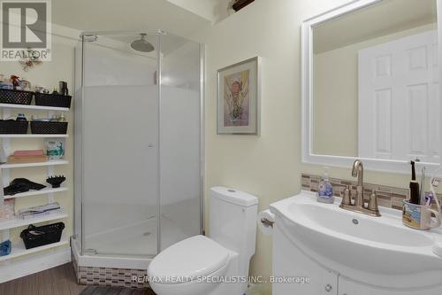 1106 Cumming Boulevard, Milton, ON - Indoor Photo Showing Bathroom