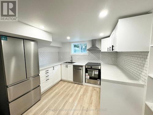 Bsmt - 67 East 44Th Street, Hamilton, ON - Indoor Photo Showing Kitchen With Stainless Steel Kitchen With Upgraded Kitchen