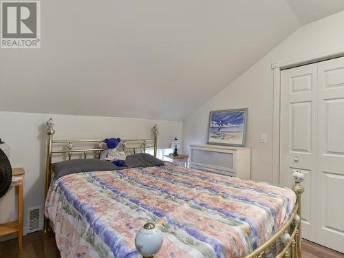 4775 Algonquin Road, Augusta (809 - Augusta Twp), ON - Indoor Photo Showing Bedroom