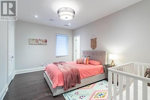 76 Ben Machree Drive, Mississauga, ON - Indoor Photo Showing Bedroom