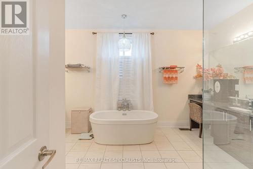 30 Trail Rider Drive, Brampton, ON - Indoor Photo Showing Bathroom