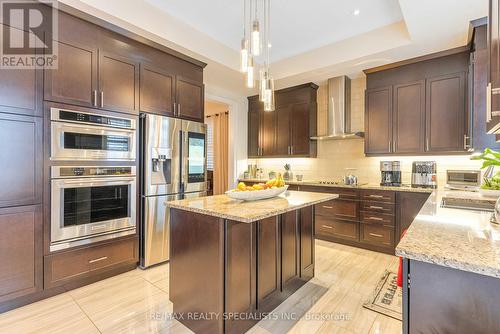 30 Trail Rider Drive, Brampton, ON - Indoor Photo Showing Kitchen With Stainless Steel Kitchen With Upgraded Kitchen