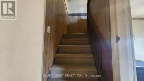 17 Argyle Street, Southwest Middlesex (Appin), ON - Indoor Photo Showing Other Room