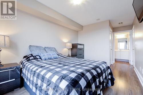 908 - 7 North Park Road, Vaughan, ON - Indoor Photo Showing Bedroom