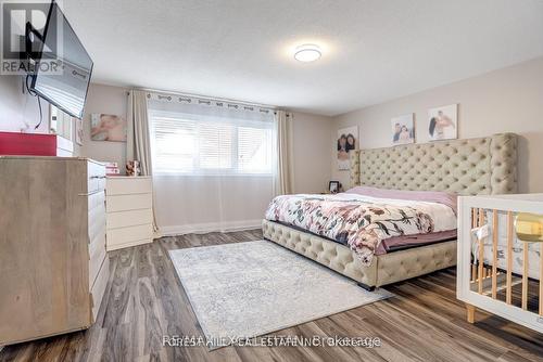 113 Destino Crescent, Vaughan, ON - Indoor Photo Showing Bedroom