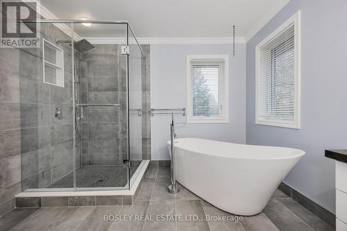 96 Main Street S, Brampton, ON - Indoor Photo Showing Bathroom