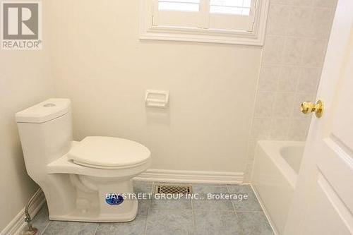 2309 Coronation Drive, Oakville, ON - Indoor Photo Showing Bathroom