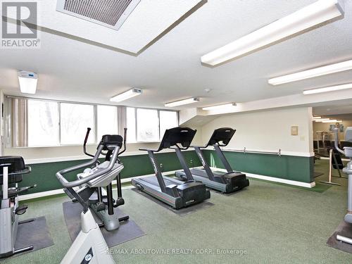 1012 - 3700 Kaneff Crescent, Mississauga, ON - Indoor Photo Showing Gym Room