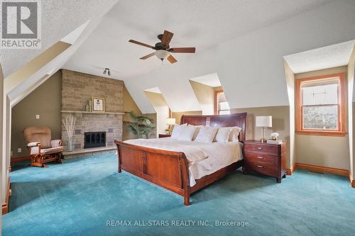 1648 Acorn Lane, Pickering, ON - Indoor Photo Showing Bedroom