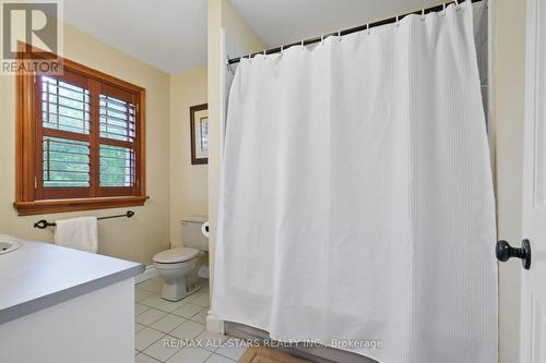 1648 Acorn Lane, Pickering, ON - Indoor Photo Showing Bathroom